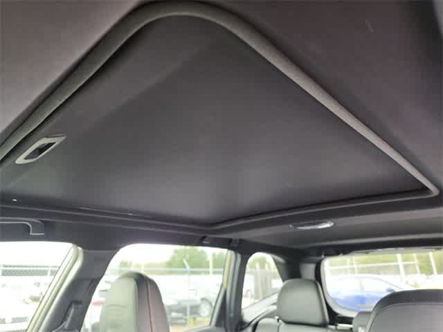 Thumbnail: 2022 Subaru Forester - 17