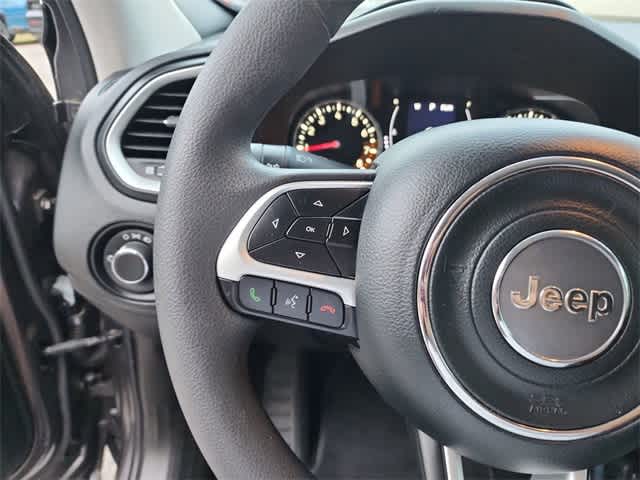 Thumbnail: 2020 Jeep Renegade - 21