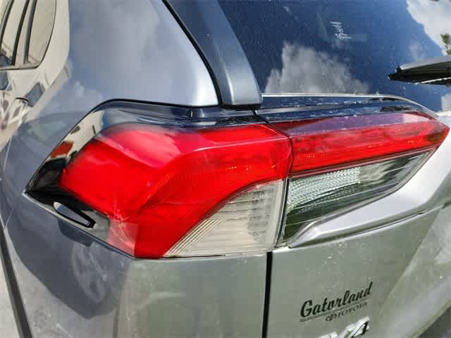 Thumbnail: 2019 Toyota RAV4 - 6