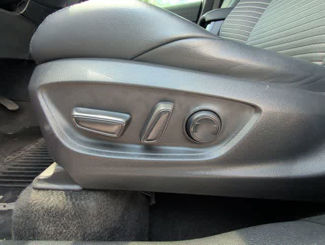 2023 Toyota Corolla Cross XSE - Photo 15