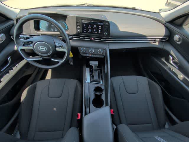 Thumbnail: 2025 Hyundai Elantra - 12