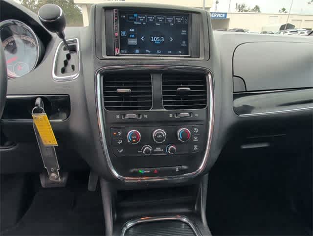 Thumbnail: 2015 Dodge Grand Caravan - 25