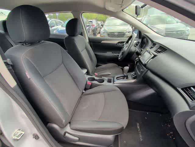 Thumbnail: 2019 Nissan Sentra - 17