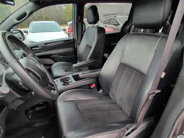 Thumbnail: 2015 Dodge Grand Caravan - 14