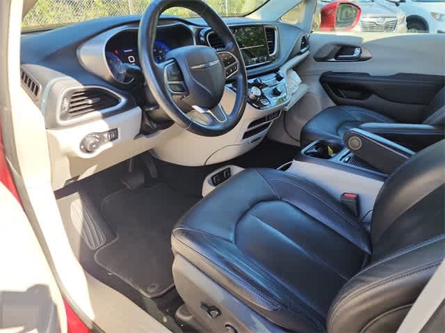 Thumbnail: 2021 Chrysler Pacifica - 2