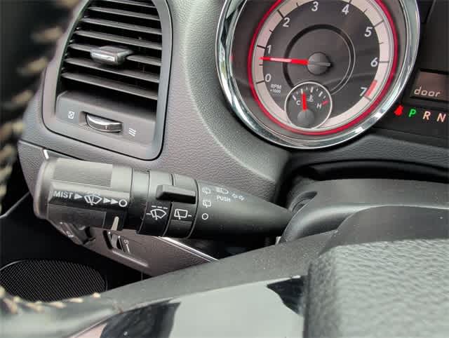 Thumbnail: 2015 Dodge Grand Caravan - 24