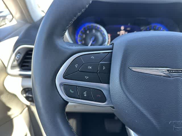 Thumbnail: 2024 Chrysler Pacifica - 20
