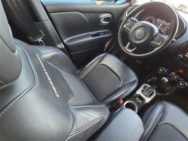 Thumbnail: 2017 Jeep Renegade - 15