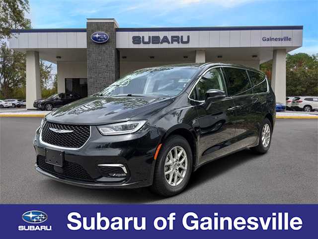 2023 Chrysler Pacifica Touring L -
                  Gainesville, FL