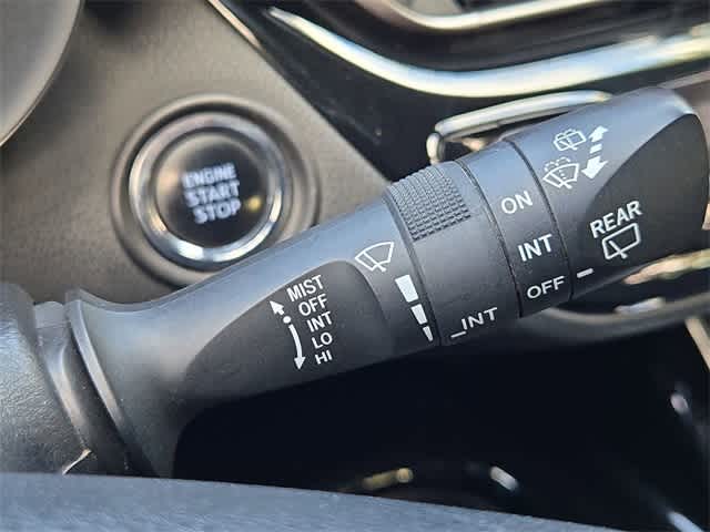 Thumbnail: 2019 Toyota C-HR - 25