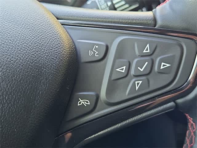 Thumbnail: 2023 Chevrolet Equinox - 24