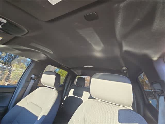 Thumbnail: 2023 Chevrolet Colorado - 18