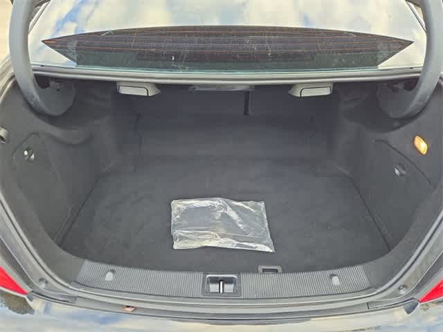 Thumbnail: 2014 Mercedes-Benz C-Class - 32