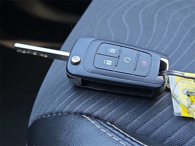 Thumbnail: 2014 Buick Encore - 33