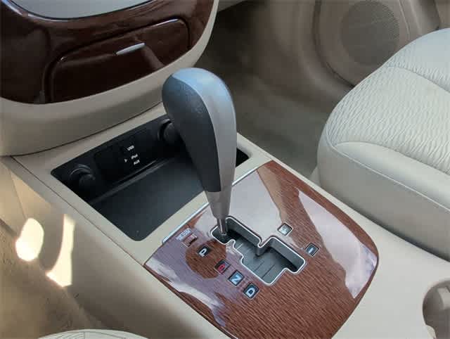 Thumbnail: 2009 Hyundai Santa Fe - 23