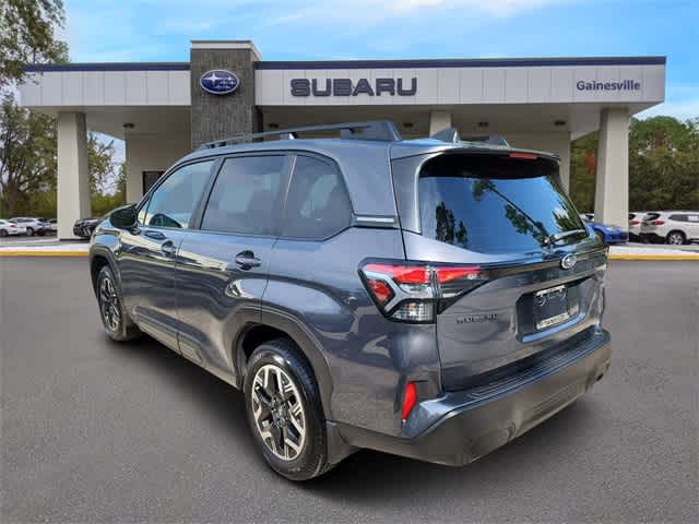2025 Subaru Forester Premium photo 3