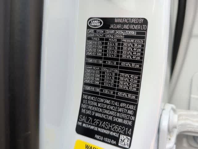 Thumbnail: 2025 Land Rover Range Rover Evoque - 35