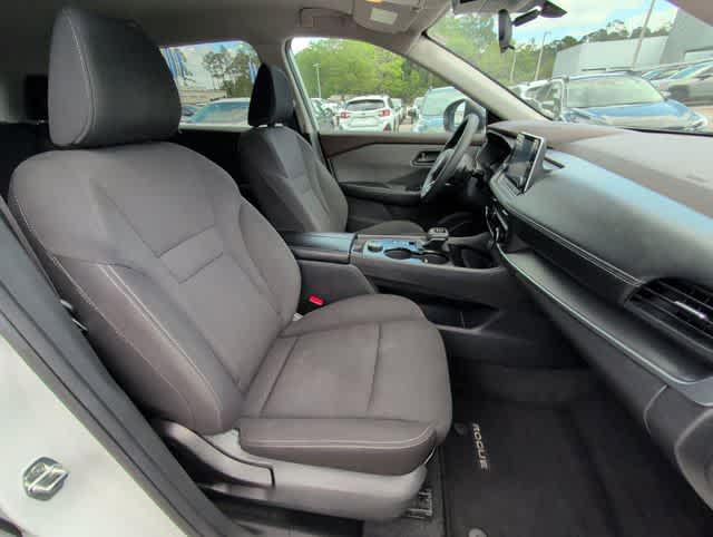 Thumbnail: 2023 Nissan Rogue - 17