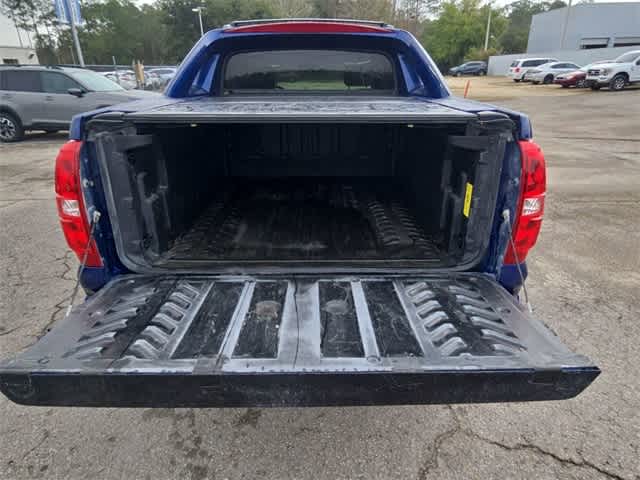 Thumbnail: 2013 Chevrolet Avalanche 1500 - 33