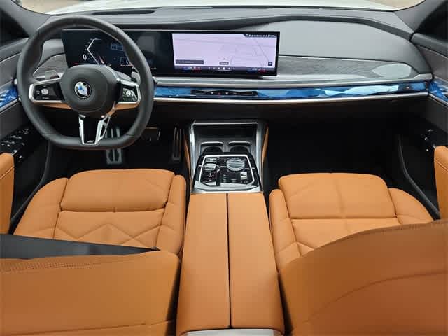 Thumbnail: 2024 BMW 7 Series - 14