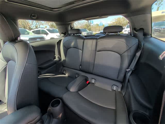 Thumbnail: 2020 MINI Cooper Hardtop - 16