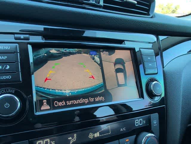 Thumbnail: 2022 Nissan Rogue Sport - 26