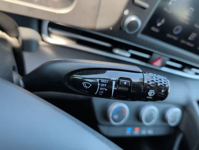 Thumbnail: 2025 Hyundai Elantra - 21