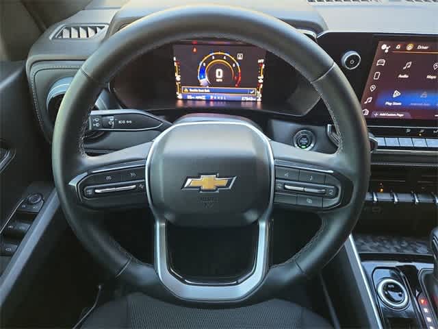 Thumbnail: 2023 Chevrolet Colorado - 22