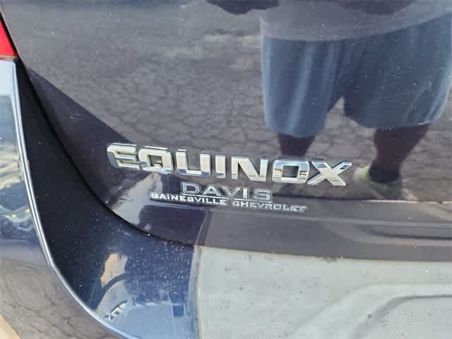 Thumbnail: 2017 Chevrolet Equinox - 9