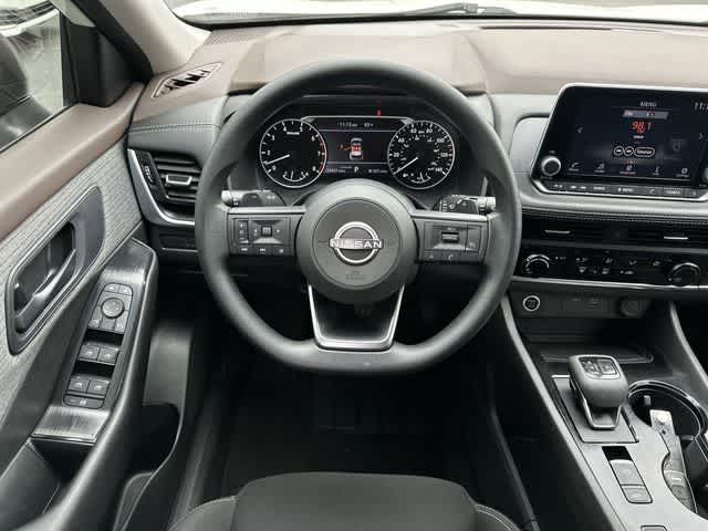 Thumbnail: 2023 Nissan Rogue - 17