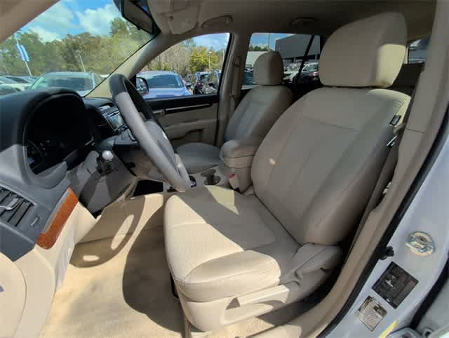 Thumbnail: 2009 Hyundai Santa Fe - 12