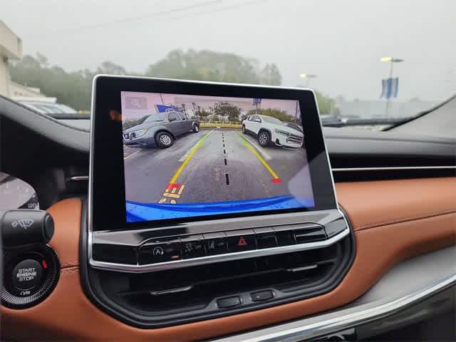 Thumbnail: 2022 Jeep Compass - 24