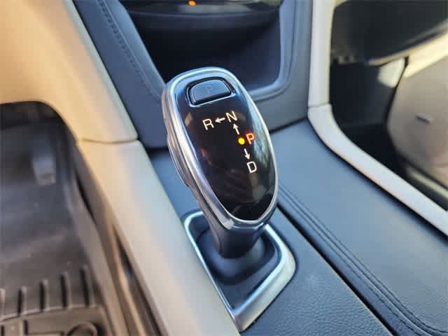 Thumbnail: 2017 Cadillac XT5 - 26