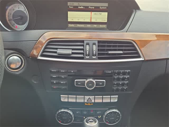 Thumbnail: 2014 Mercedes-Benz C-Class - 27