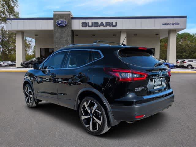Thumbnail: 2022 Nissan Rogue Sport - 4