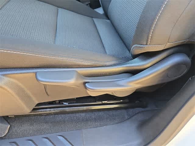 Thumbnail: 2023 Chevrolet Colorado - 16