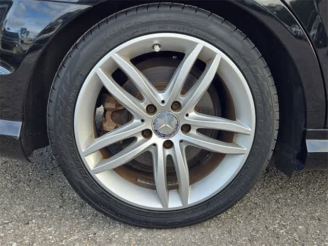 Thumbnail: 2014 Mercedes-Benz C-Class - 13