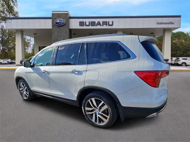 Thumbnail: 2017 Honda Pilot - 4