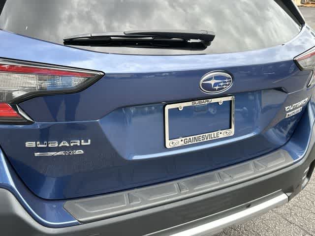 Thumbnail: 2022 Subaru Outback - 10