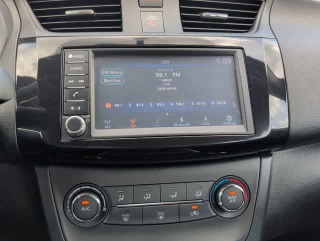 Thumbnail: 2019 Nissan Sentra - 23