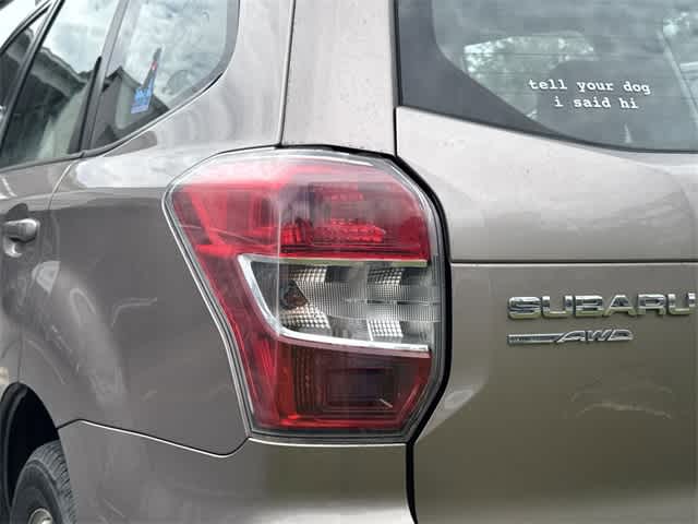 2014 Subaru Forester 2.5i 9