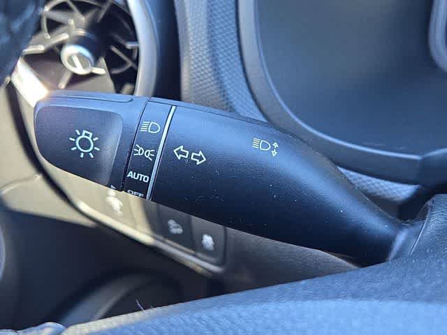 Thumbnail: 2022 Hyundai Kona - 25