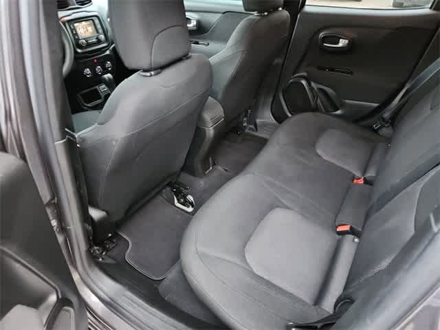 Thumbnail: 2020 Jeep Renegade - 16