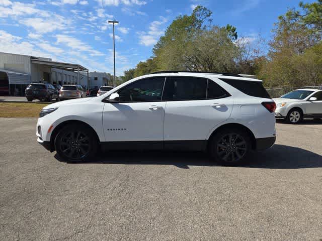 Thumbnail: 2023 Chevrolet Equinox - 3