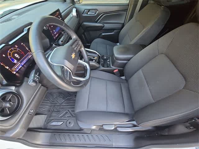 Thumbnail: 2023 Chevrolet Colorado - 2