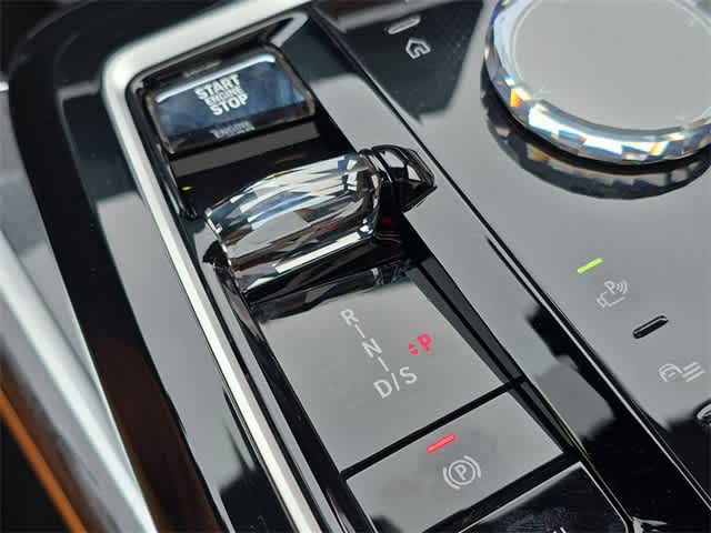 Thumbnail: 2024 BMW 7 Series - 33