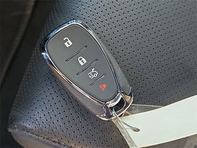 Thumbnail: 2023 Chevrolet Camaro - 33