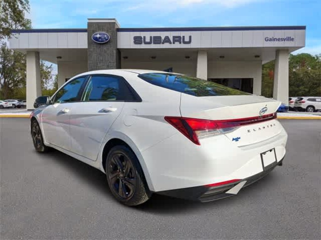 Used 2022 Hyundai Elantra SEL Sedan