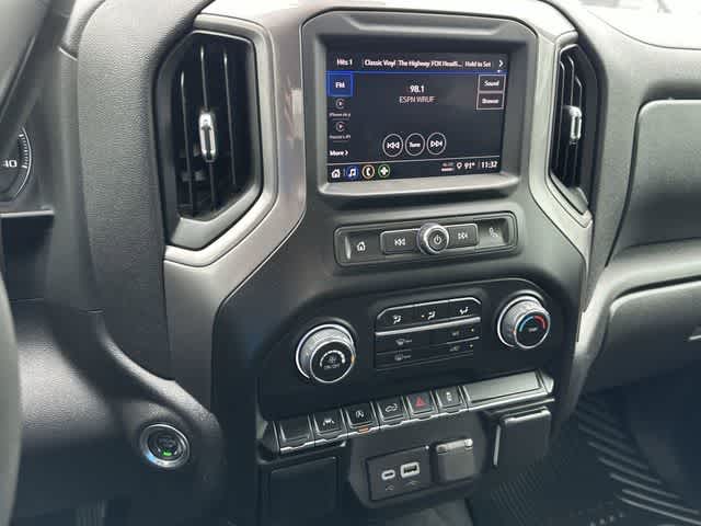 Thumbnail: 2023 Chevrolet Silverado 1500 - 20