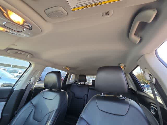 Thumbnail: 2022 Jeep Compass - 18